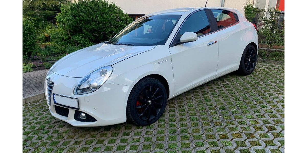 Alfa Romeo Giulietta 91.505 km 10.900 &euro; Sprockhövel 45549