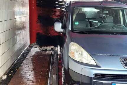 Peugeot Partner 243.000 km 3.400 &euro; Wuppertal 42103