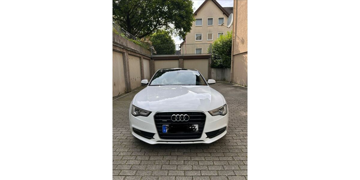 Audi A5 206.603 km 12.450 &euro; Witten 58453