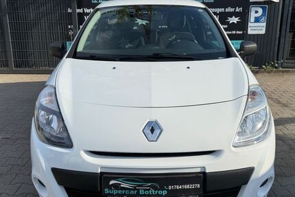 Renault Clio 121.408 km 3.999 € Bottrop 46238