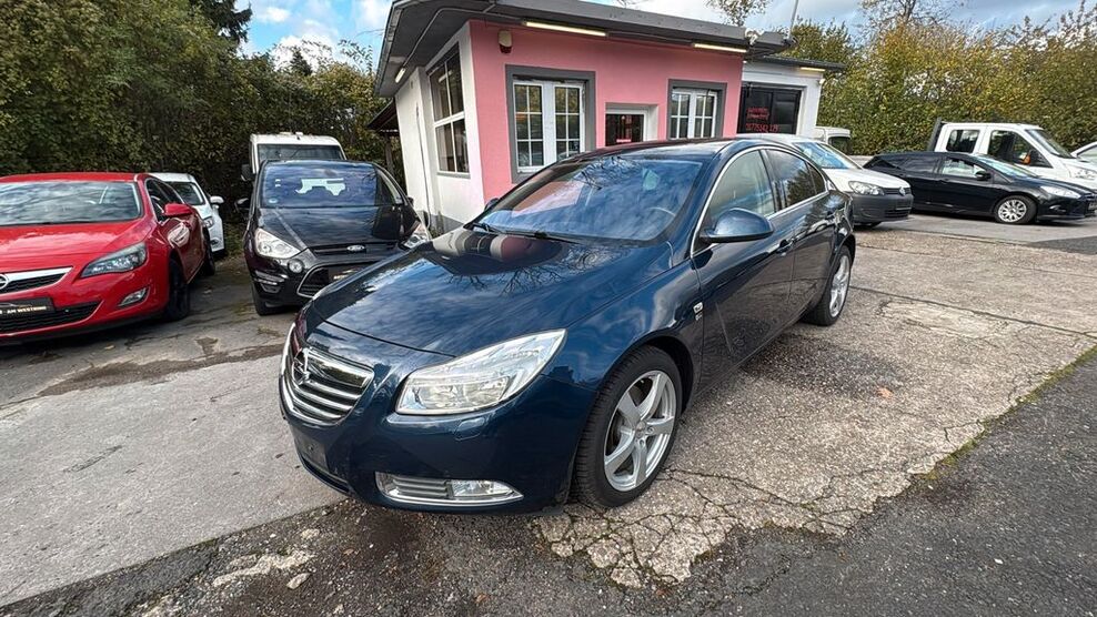 Opel Insignia 271.000 km 3.900 € Wuppertal 42329