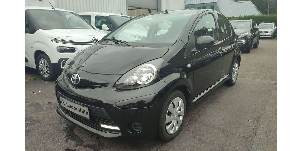 Toyota Aygo 95.900 km 4.999 &euro; Gelsenkirchen 45892