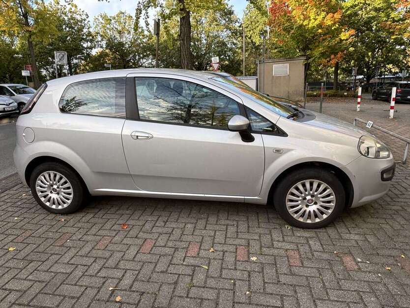 Fiat Punto 116.330 km 3.300 € wuppertal 42327