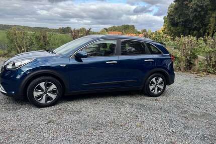 Kia Niro 116.000 km 14.450 € Herten 45701