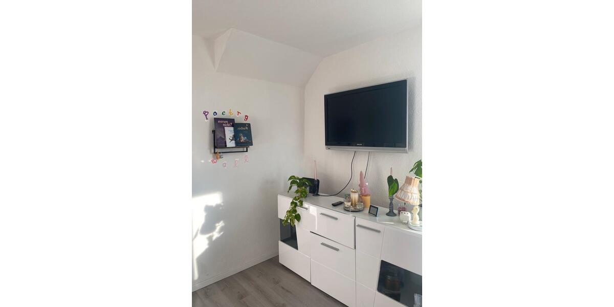 Helle 57qm Altbauwohnung zu vermieten 2 zimmer