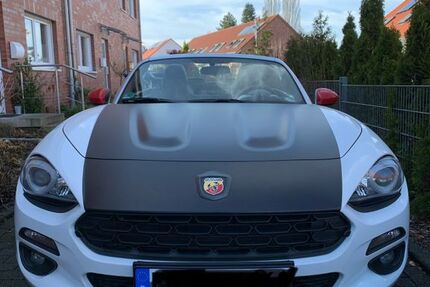 Fiat 124 Spider 14.000 km 17.500 &euro; Hattingen 45527