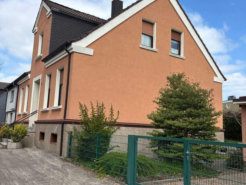 Herne, Gysenbergpark - Freistehendes solides Einfamilienhaus mit Garage 7 zimmer