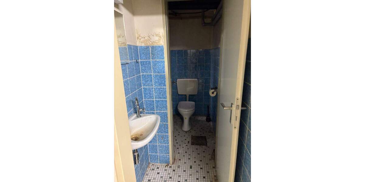 Sichtbarkeit garantiert! Schickes Ladenlokal in Hauptstraßenlage 4 zimmer