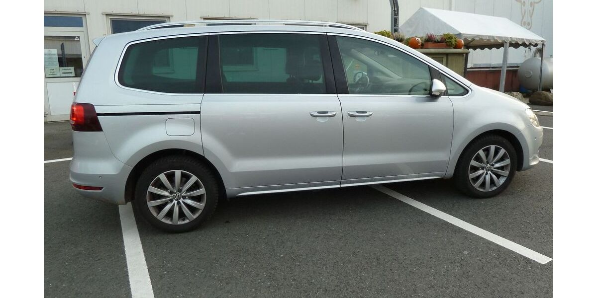 VW Sharan 171.000 km 17.800 &euro; Duisburg 47269