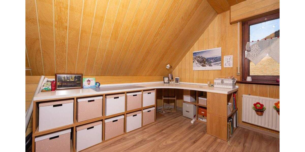 Einfamilienhaus Velbert Mitte - 4 Zimmer, 118 m&sup2;, 469.000&euro; | Angebot:24724074