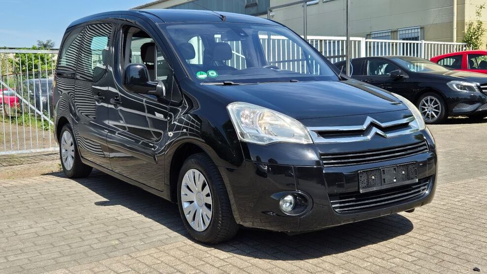 Citroen Berlingo 128.000 km 5.900 € Essen 45356