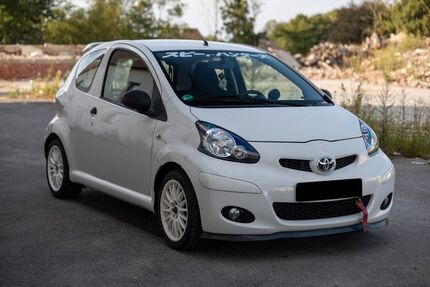 Toyota Aygo (X) 127.000 km 4.950 &euro; Velbert 42551