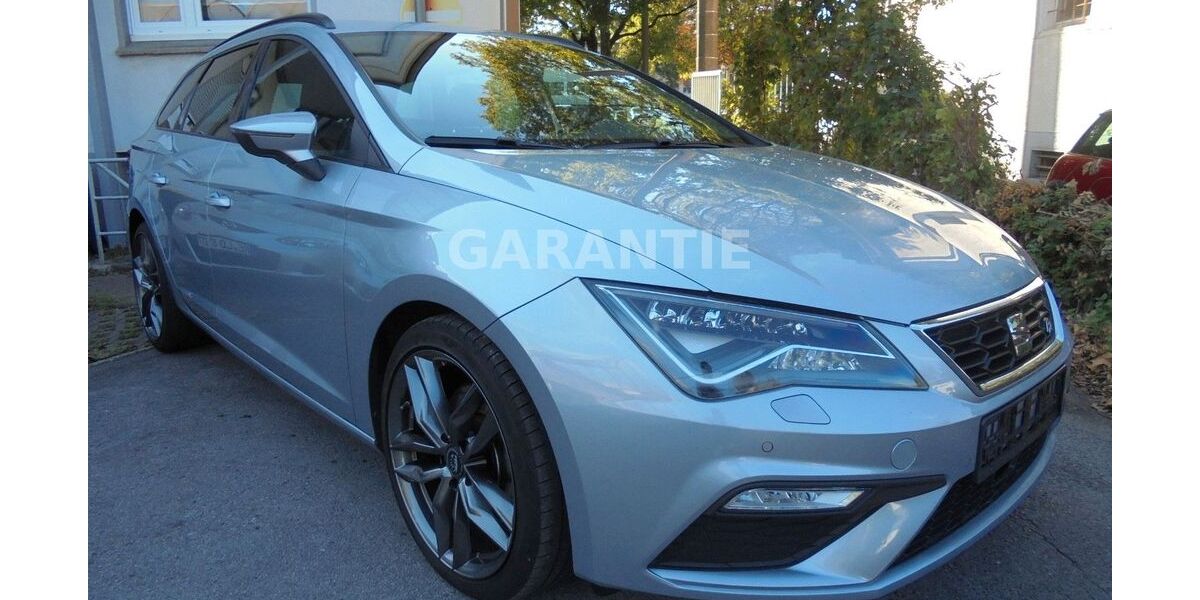 Seat Leon 129.194 km 14.950 &euro; Recklinghausen 45659