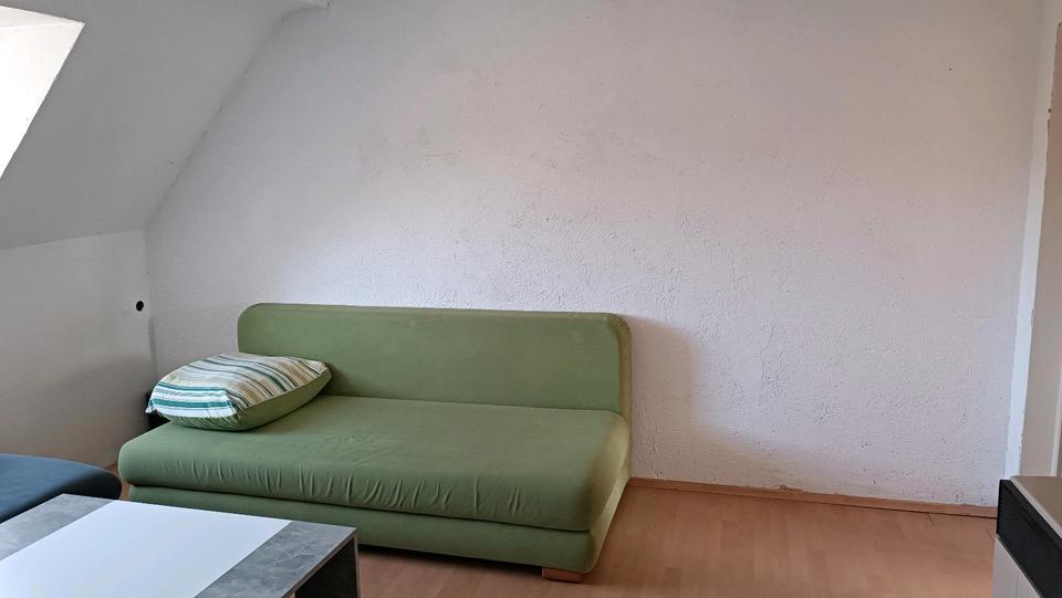 Dachgeschoßwohnung Wuppertal Sedansberg - 3 Zimmer, 60 m&sup2;, 490&euro; | Angebot:26327022