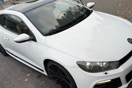 VW Scirocco 287.000 km 4.200 &euro; Dortmund 44263