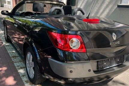 Renault Megane 127.300 km 2.300 &euro; Duisburg 47269