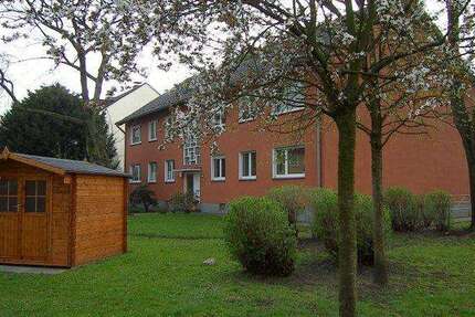 Wohnung Mülheim Broich - 4 Zimmer, 88 m&sup2;, 830&euro; | Angebot:24874433