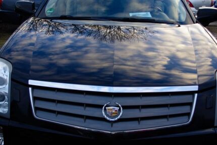 Cadillac SRX 213.000 km 4.500 &euro; Bottrop 46242