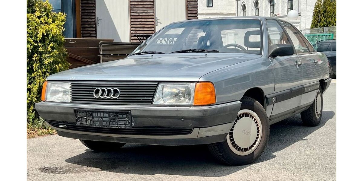 Audi 100 267.897 km 777 &euro; Gelsenkirchen 45884