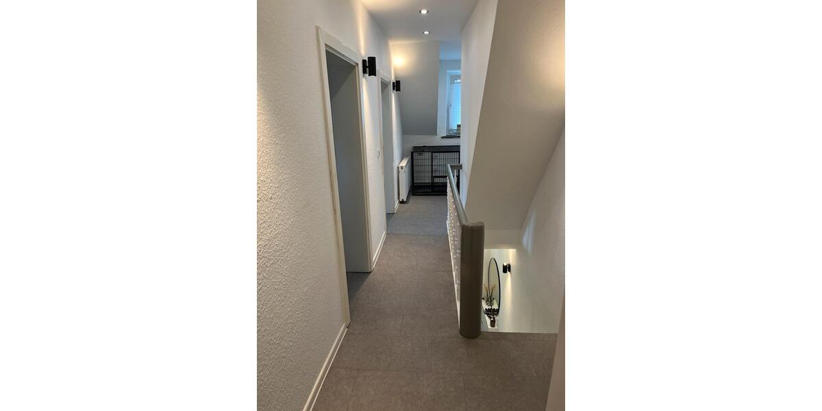 Doppelhaushälfte Essen Stadtbezirk VI - 6 Zimmer, 120 m&sup2;, 320.000&euro; | Angebot:26765274