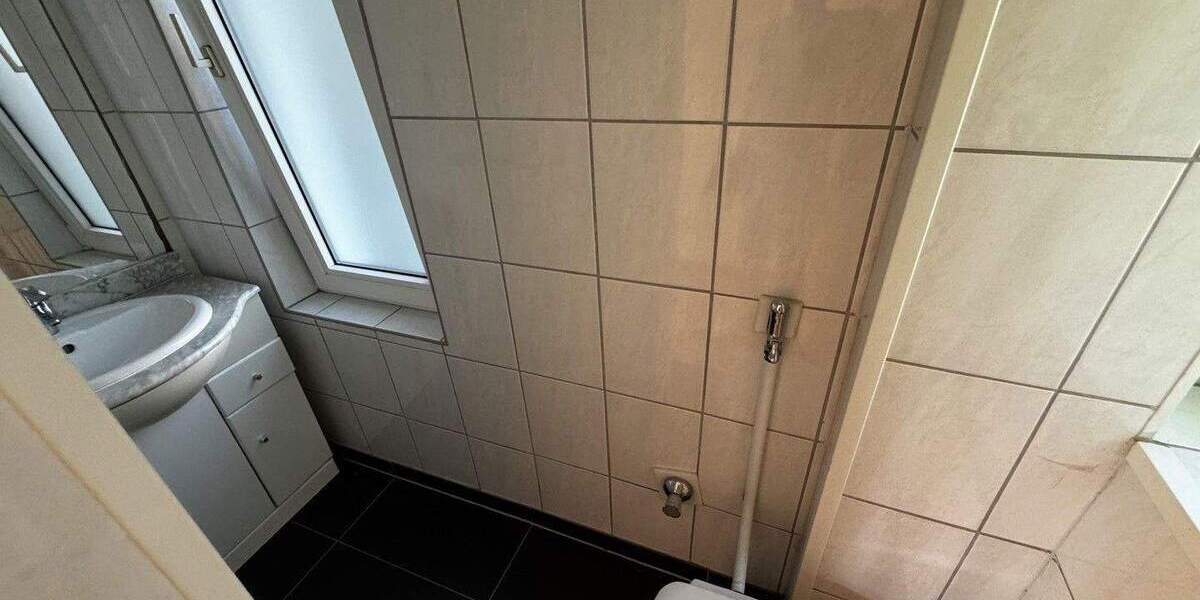 Saarlandstraßenviertel - Altbau - 2 Balkone - 106 qm 3 zimmer