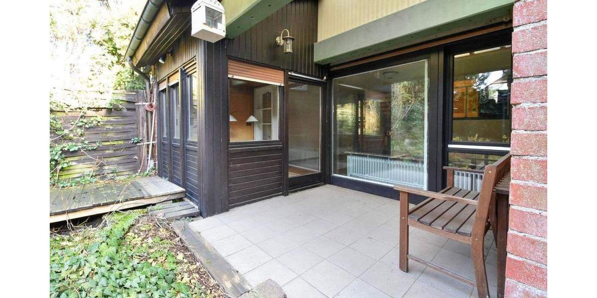 Split-Level-Haus mit großem Potenzial in Duisburg-Huckingen - Energieeffizienzklasse D 4 zimmer