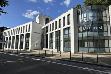 TOP PraxisBüroSeminar in Buer - 116QM + Parkpl. zimmer