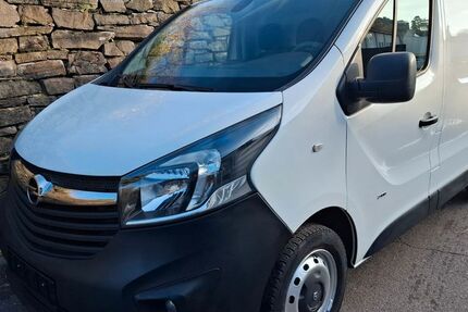 Opel Vivaro 37.500 km 17.590 &euro; Mülheim an der Ruhr 45481