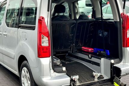 Peugeot Partner 130.000 km 12.999 &euro; Marl 45772