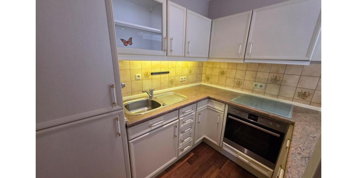 3 Zimmerwohnung mit 2 Balkonen und Garage 3 zimmer