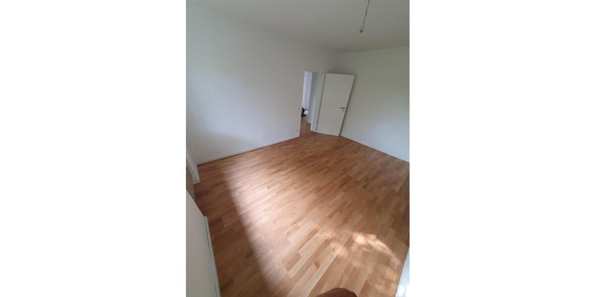 Hochparterre Bottrop Feldhausen - 3 Zimmer, 74 m&sup2;, 900&euro; | Angebot:24829681