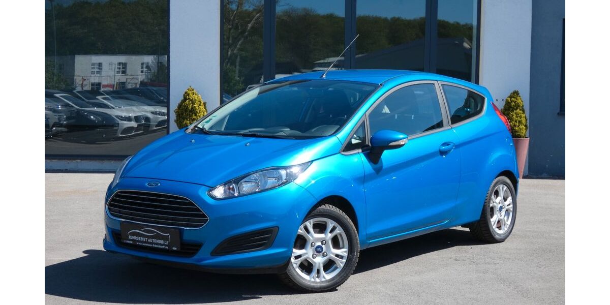 Ford Fiesta 24.003 km 5.850 &euro; Bochum 44807