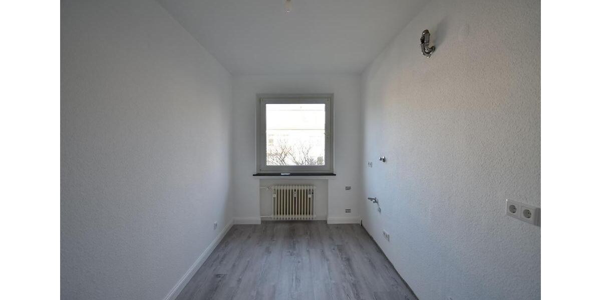 Etagenwohnung Duisburg Hamborn - 3 Zimmer, 69 m&sup2;, 695&euro; | Angebot:26459044