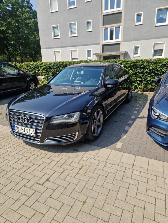 Audi A8 244.000 km 16.500 € Dortmund 44135