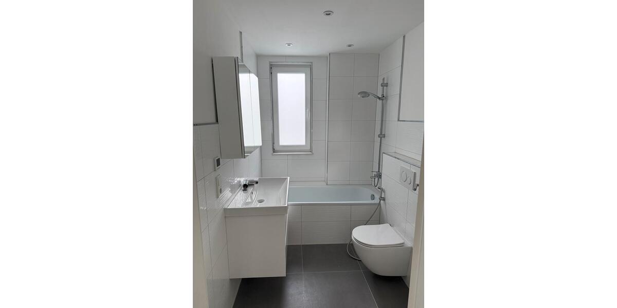 Etagenwohnung Dortmund Eving - 4.5 Zimmer, 105 m&sup2;, 1.495&euro; | Angebot:25600721