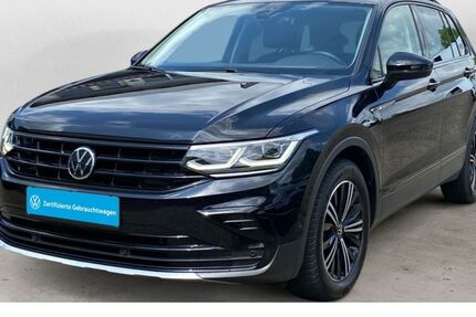 VW Tiguan 69.573 km 21.480 &euro; Bochum - Linden 44879