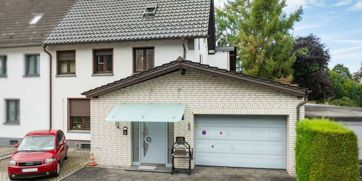 Haus zum Kaufen in Bochum Eppendorf 450.000 € 194 m² 7 zimmer