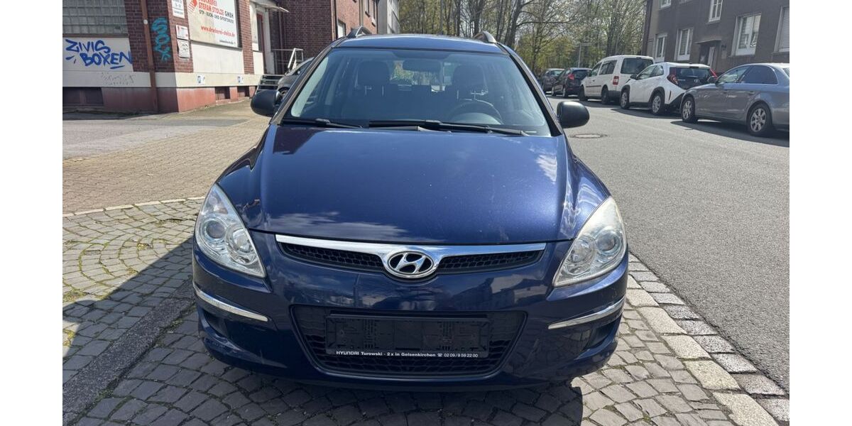 Hyundai i30 239.000 km 1.999 &euro; Gelsenkirchen 45879