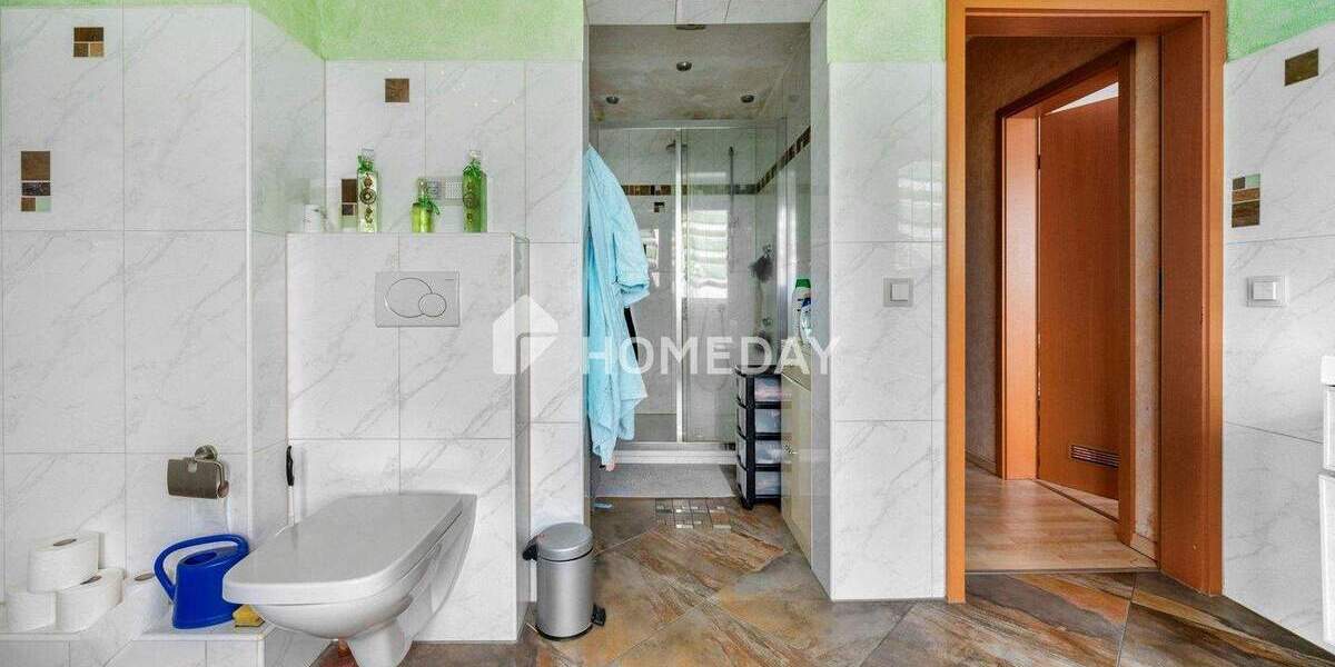 Etagenwohnung Bochum Hamme - 5 Zimmer, 116 m&sup2;, 239.000&euro; | Angebot:25141277