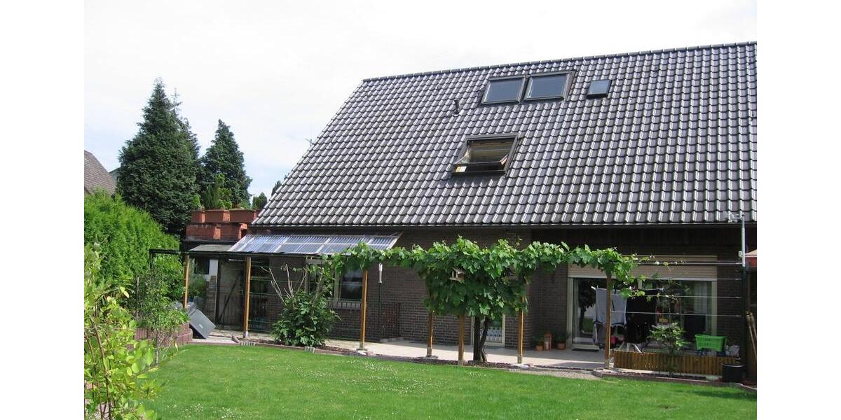 Einfamilienhaus Essen Stadtbezirk VII - 11 Zimmer, 280 m&sup2;, 835.000&euro; | Angebot:27156474