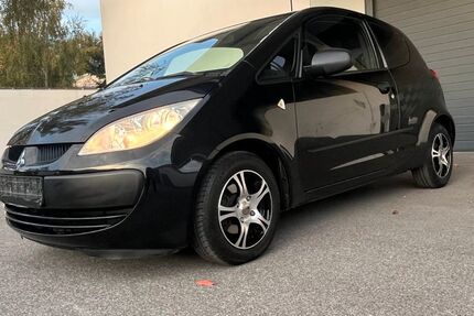 Mitsubishi Colt 168.000 km 2.500 &euro; Essen 45141