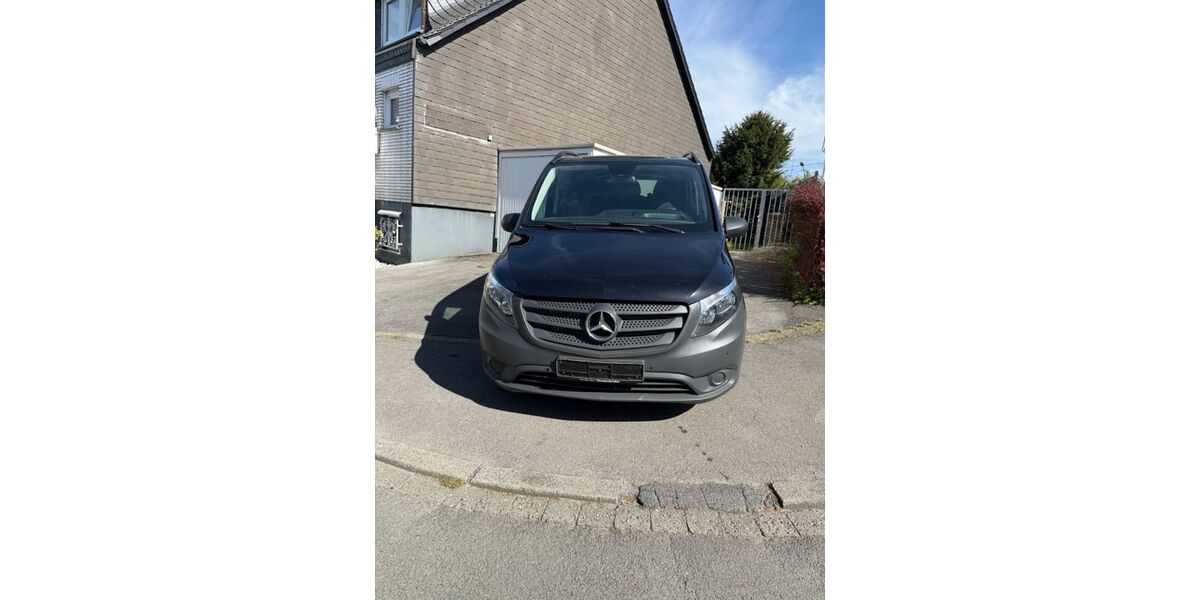 Mercedes-Benz Vito 199.087 km 19.000 &euro; Dortmund 44263