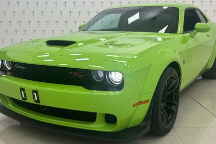 Dodge Challenger 5.454 km 54.900 &euro; Oberhausen 46149