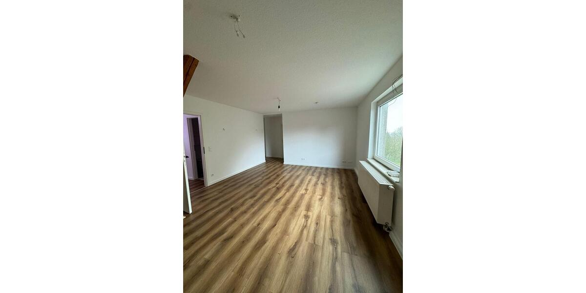 Dachgeschoßwohnung Recklinghausen Hillerheide - 3 Zimmer, 73 m&sup2;, 700&euro; | Angebot:25320628