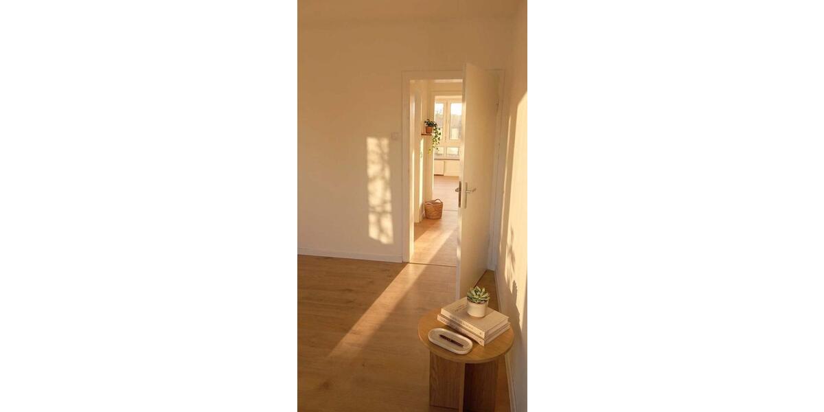 Etagenwohnung Gelsenkirchen Ückendorf - 4 Zimmer, 75 m&sup2;, 562&euro; | Angebot:26199777