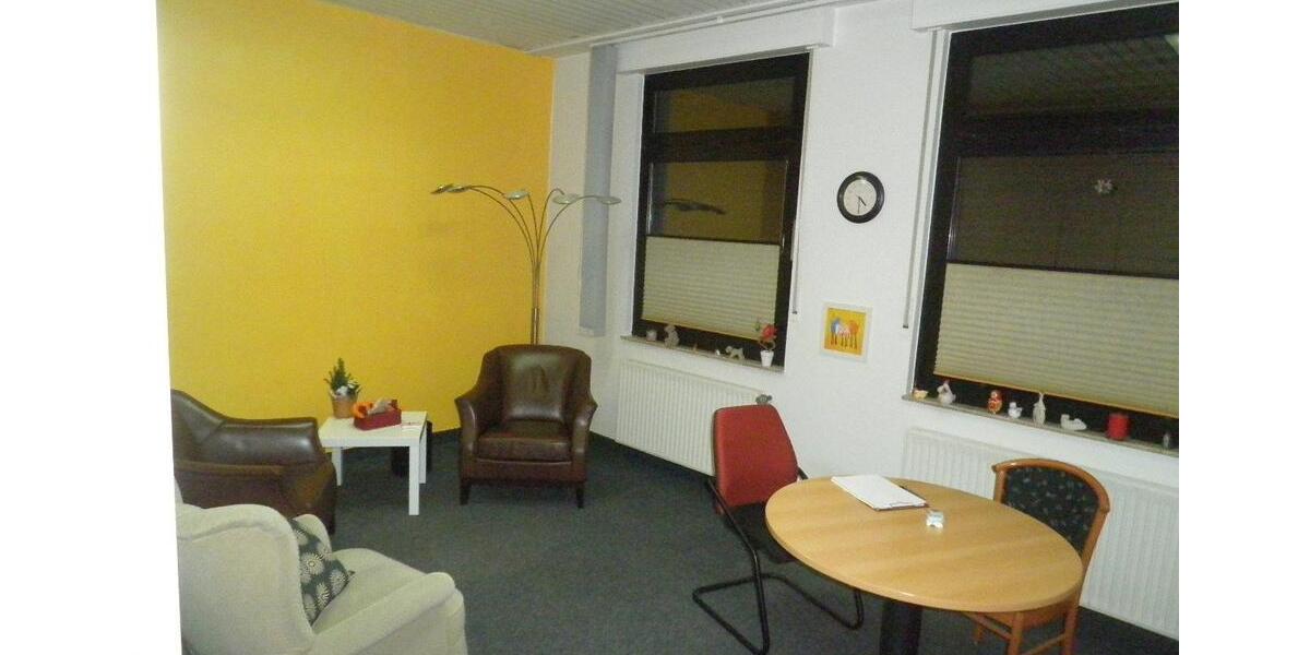 Erdgeschoßwohnung Oberhausen - 3 Zimmer, 64 m&sup2;, 134.000&euro; | Angebot:26134570