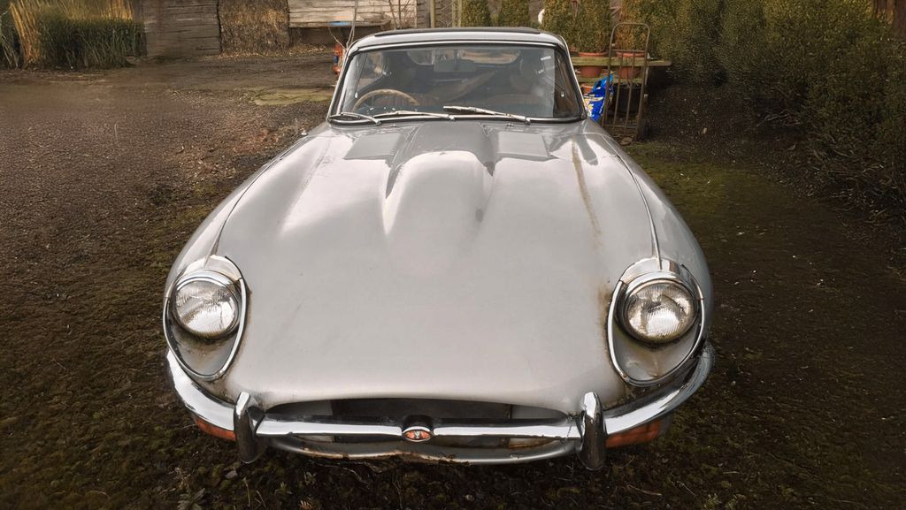 Jaguar E-Type 65.431 km 38.000 &euro; Essen 45131