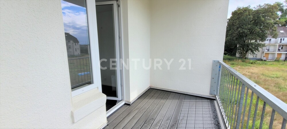 Sanierte Altbauwohnung mit Südwest Balkon im 1. Obergeschoss - Erdgeschoßwohnung Dortmund Mengede | Angebot:23354914