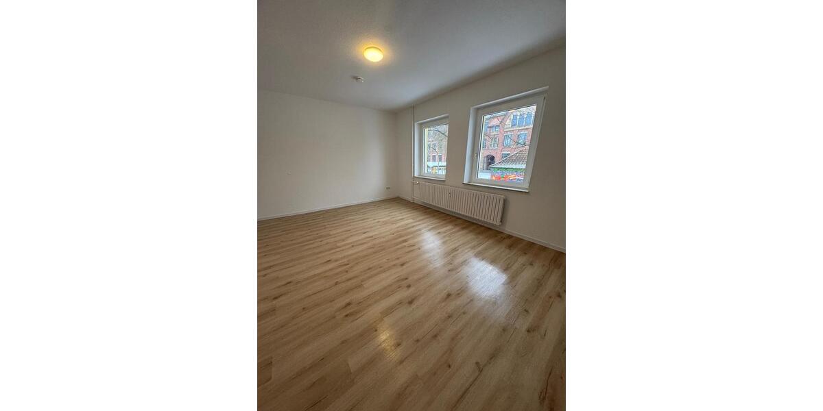 Erstbezug nach Renovierung – stilvolle 3,5 -Zimmer-Wohnung 3 zimmer