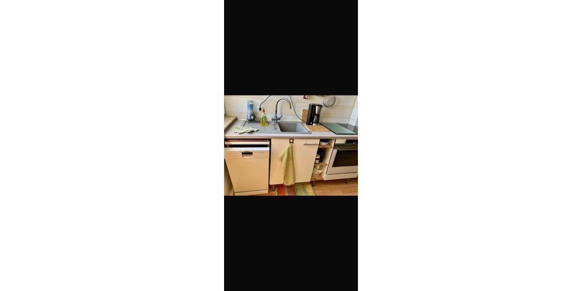 Dachgeschoßwohnung Essen Stadtbezirk VIII - 2 Zimmer, 55 m&sup2;, 606&euro; | Angebot:25612862